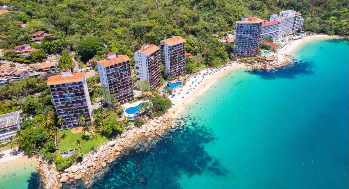 Puerto Vallarta Surpasses Los Cabos Tourist Numbers In 2024