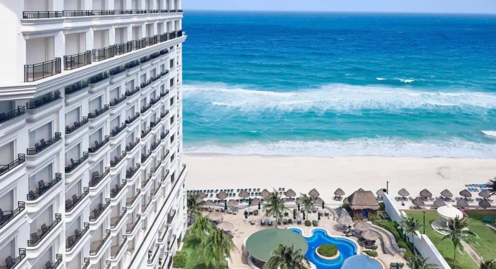 TOP 5 Resorts In Cancun To Visit In Summer 2024